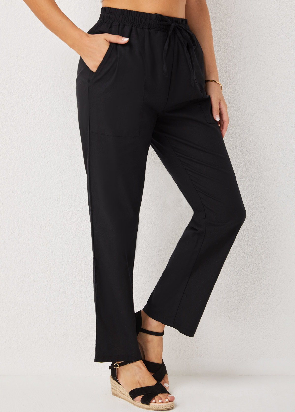 Pocket Detail High Waisted Solid Pants