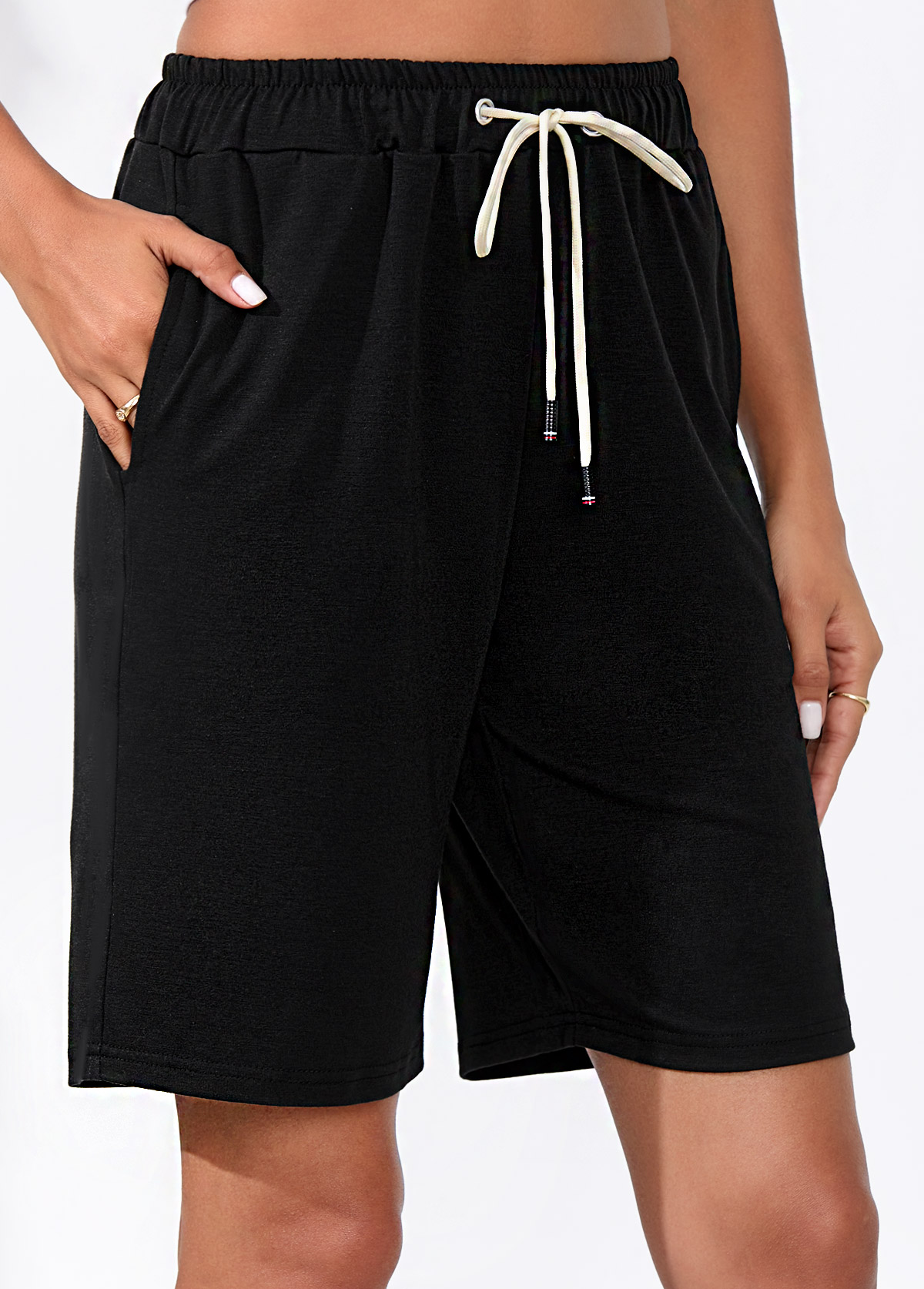 Drawstring Waist Black Double Side Pockets Shorts